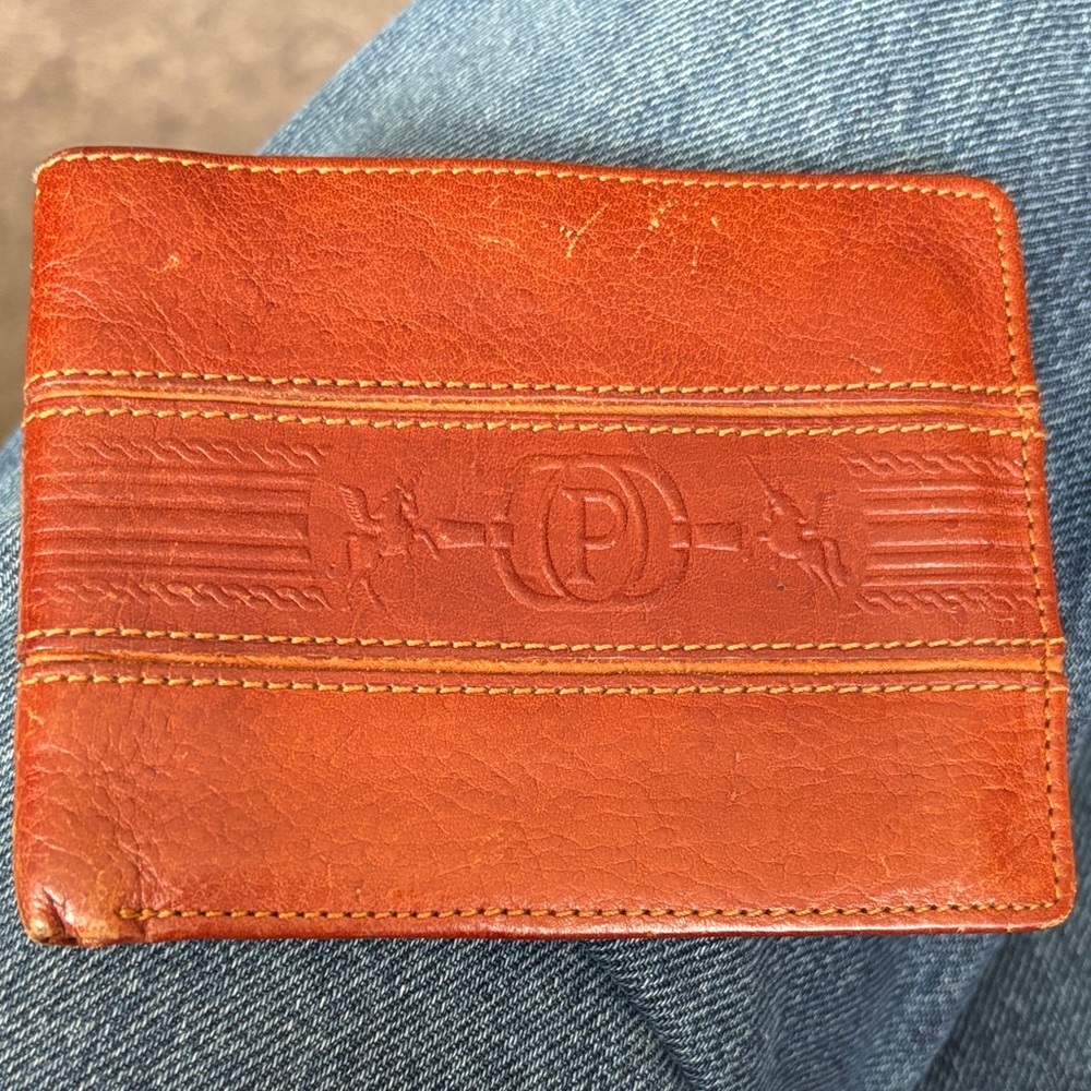 Elegant Tan Leather Card Holder